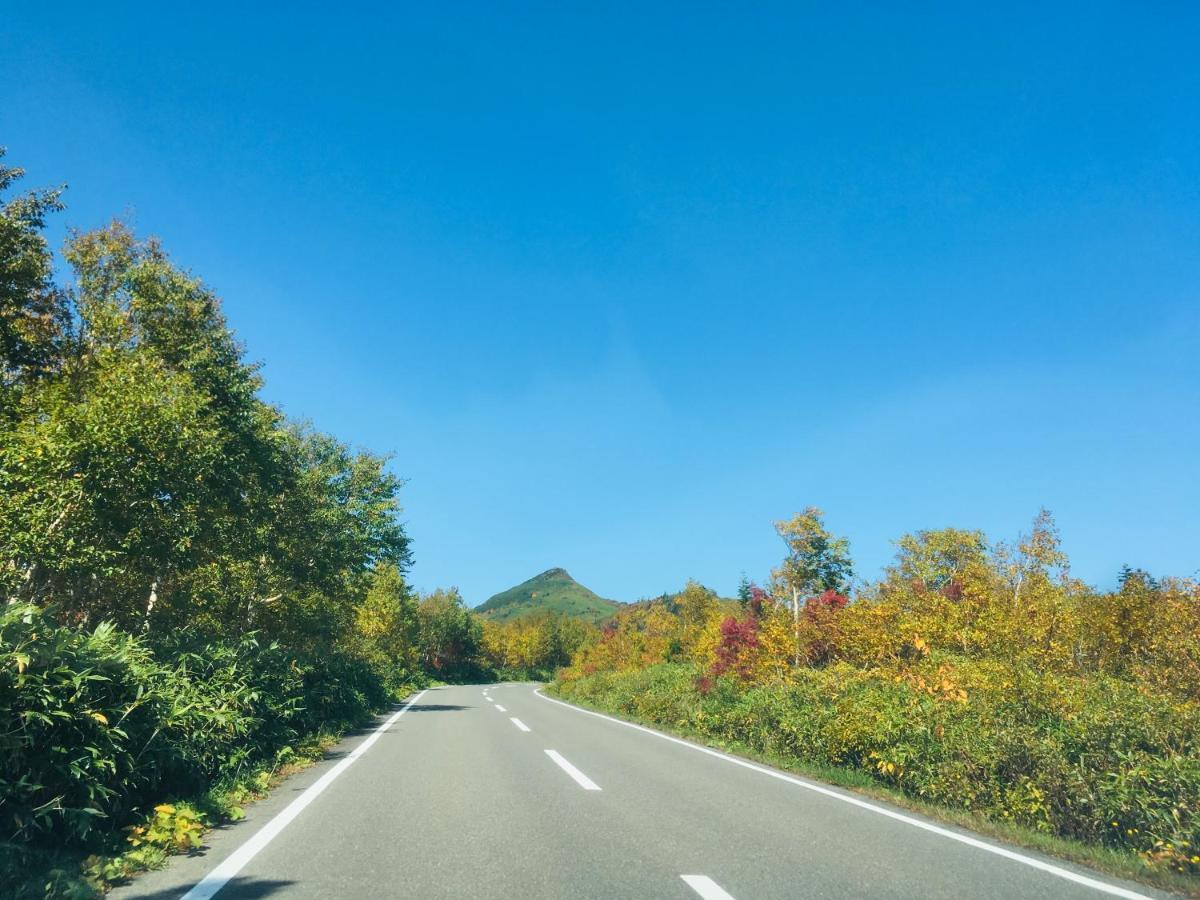 温泉ゲストハウス やすもり 本館 Hachimantai  Экстерьер фото